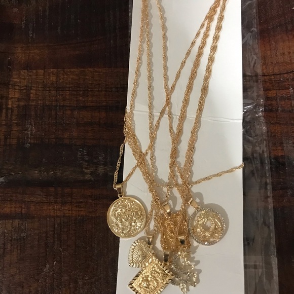 Jewelry Lot - Picture 3 of 3